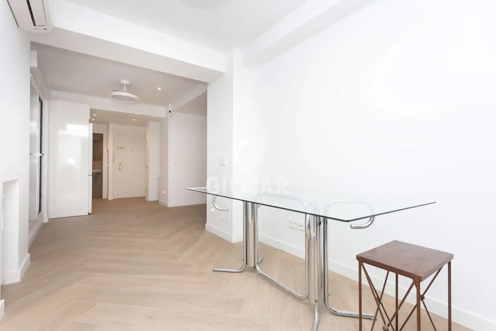 Habitación de Piso en venta en Madrid con Calefacción y Balcón