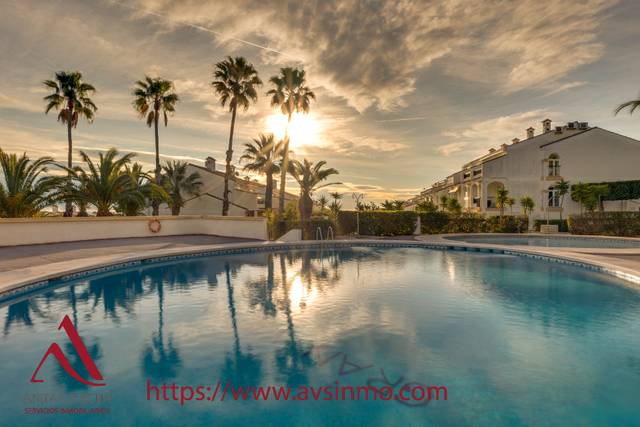 Casa adosada en Alquiler en Calle Ravel, 12 en Gran Vista - Olivo de Oro