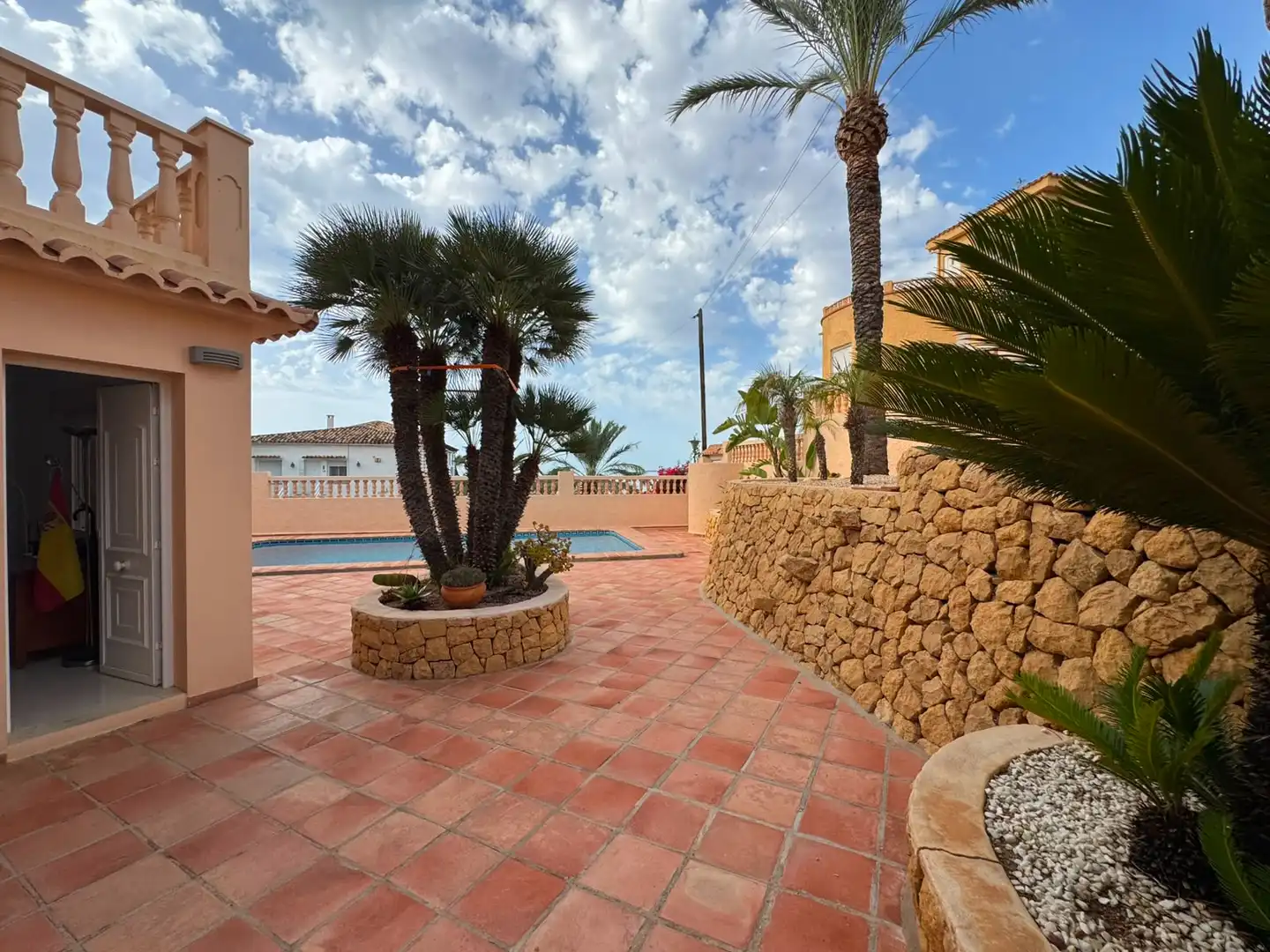 Terraza de Casa o chalet en venta en El Campello con Aire acondicionado, Calefacción y Jardín privado