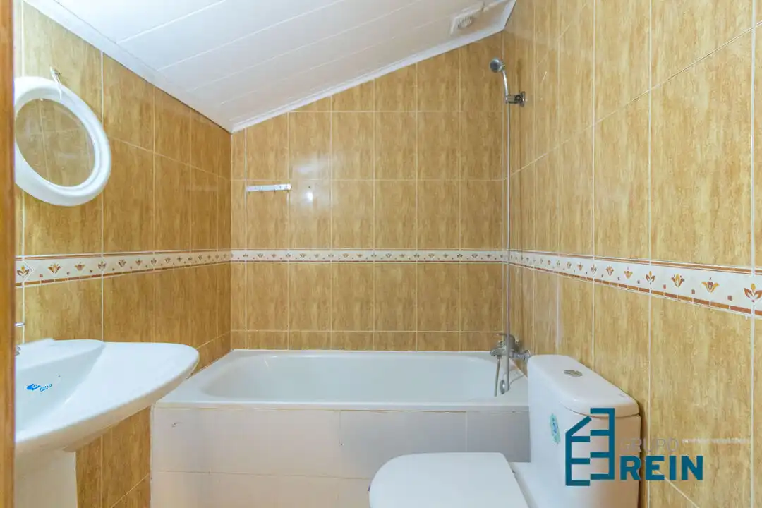 Piso con terraza en venta en Calle Manzanar 8, imagen 26