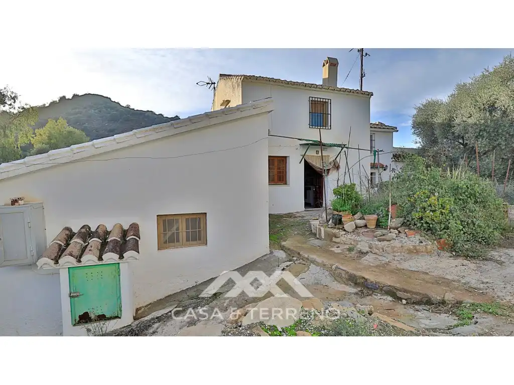 Vista exterior de Finca rústica en venta en Comares con Jardín privado y Terraza