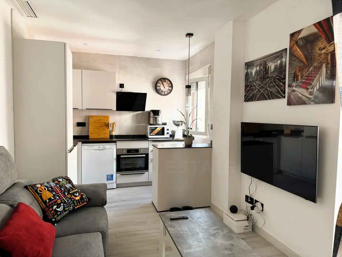 Kitchen of Attic for sale in Chiclana de la Frontera  with Air Conditioner, Heating and Terrace