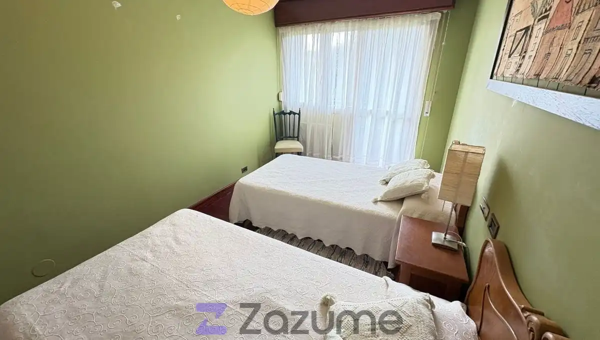 Habitación de Dúplex de alquiler en Noja con Jardín privado, Terraza y Piscina