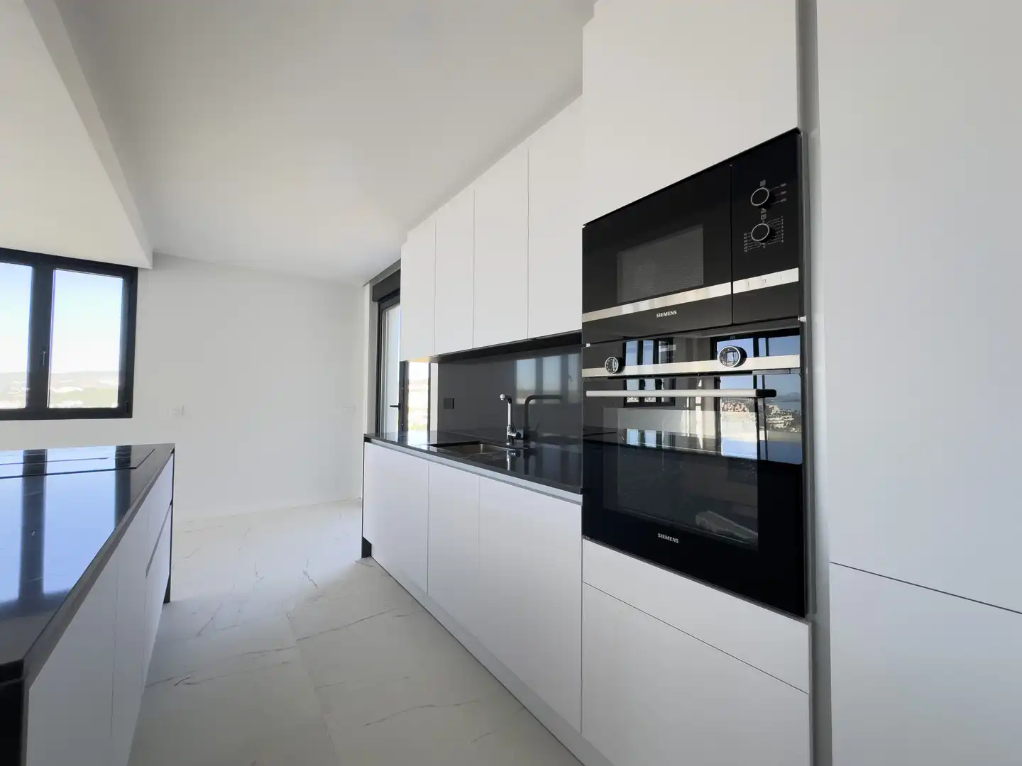 Cuina de Apartament en venda en Casares amb Aire condicionat, Calefacció i Terrassa