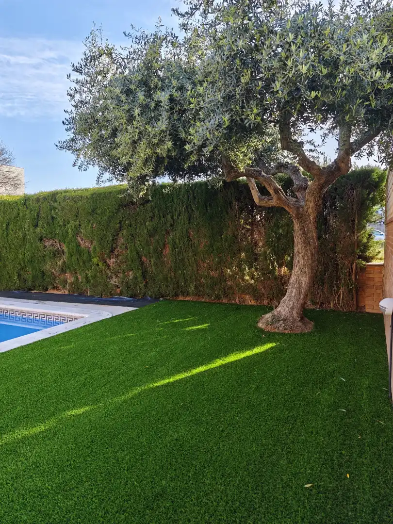 Jardín de Casa adosada en venta en Cubelles con Aire acondicionado, Calefacción y Jardín privado