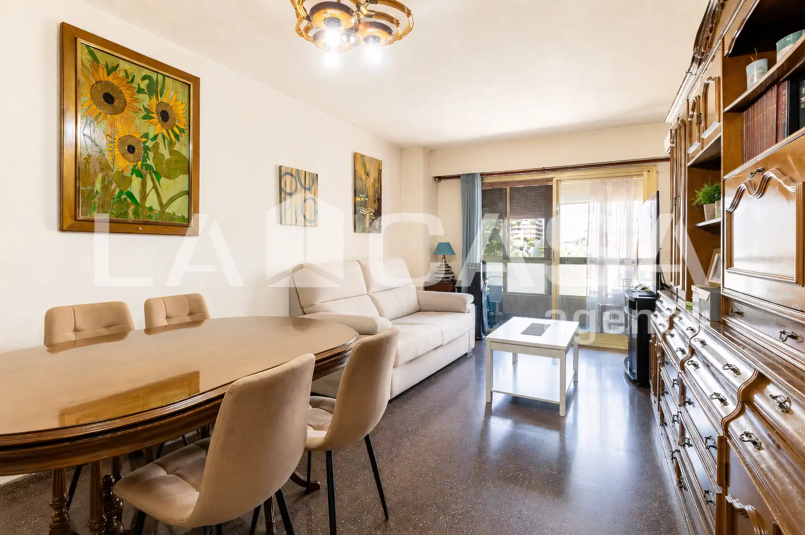 Appartement avec terrasse à vendre à Carrer de la República de Guinea Equatorial, imagen 3