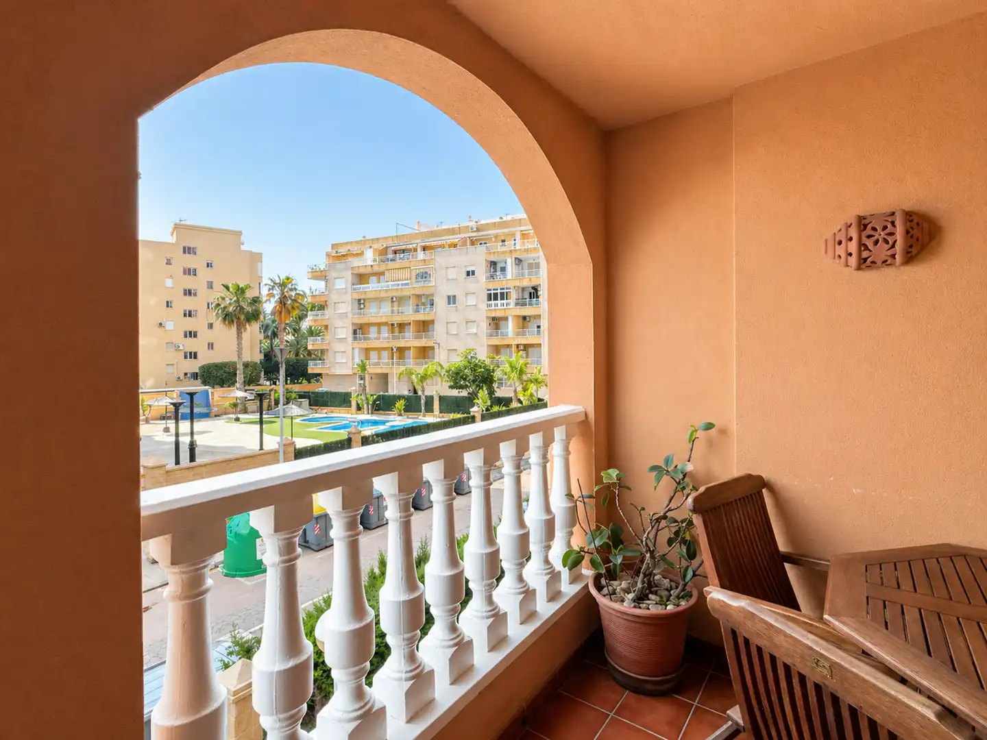 Apartamento con terraza en venta en Playa de los Locos, imagen 4