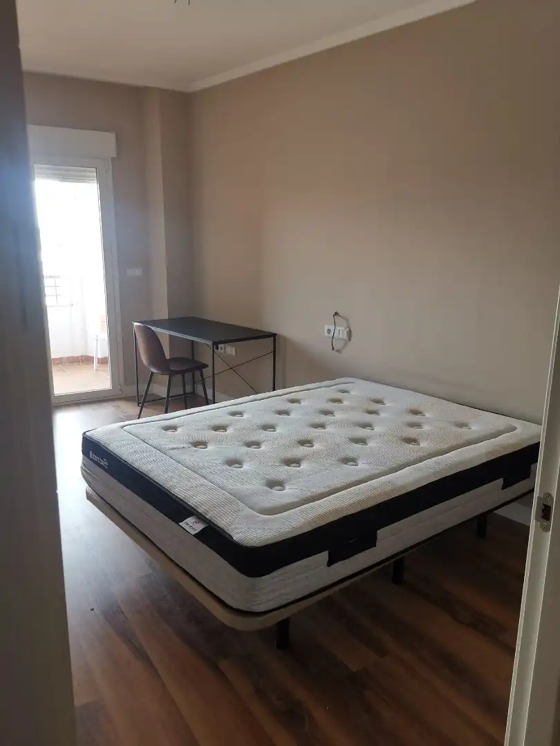Habitación de Piso en venta en La Gineta con Aire acondicionado, Calefacción y Amueblado