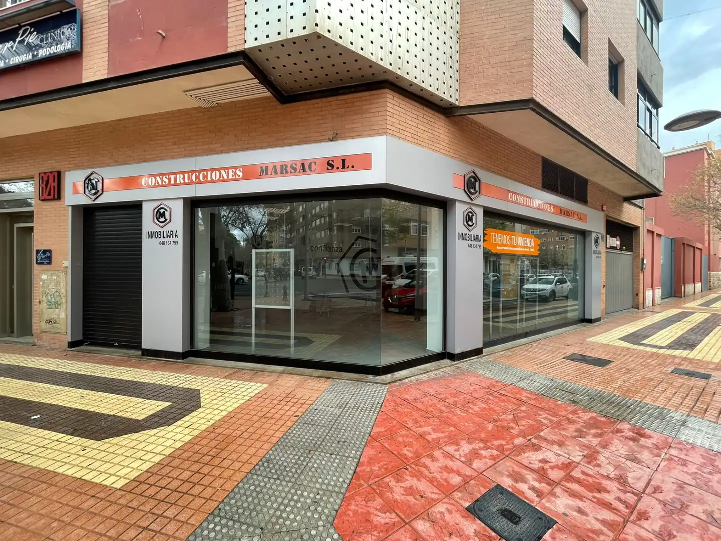 Office for rent in Cartagena  with Air Conditioner and Heating