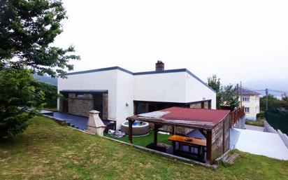 Vista exterior de Casa o xalet en venda en Viveiro