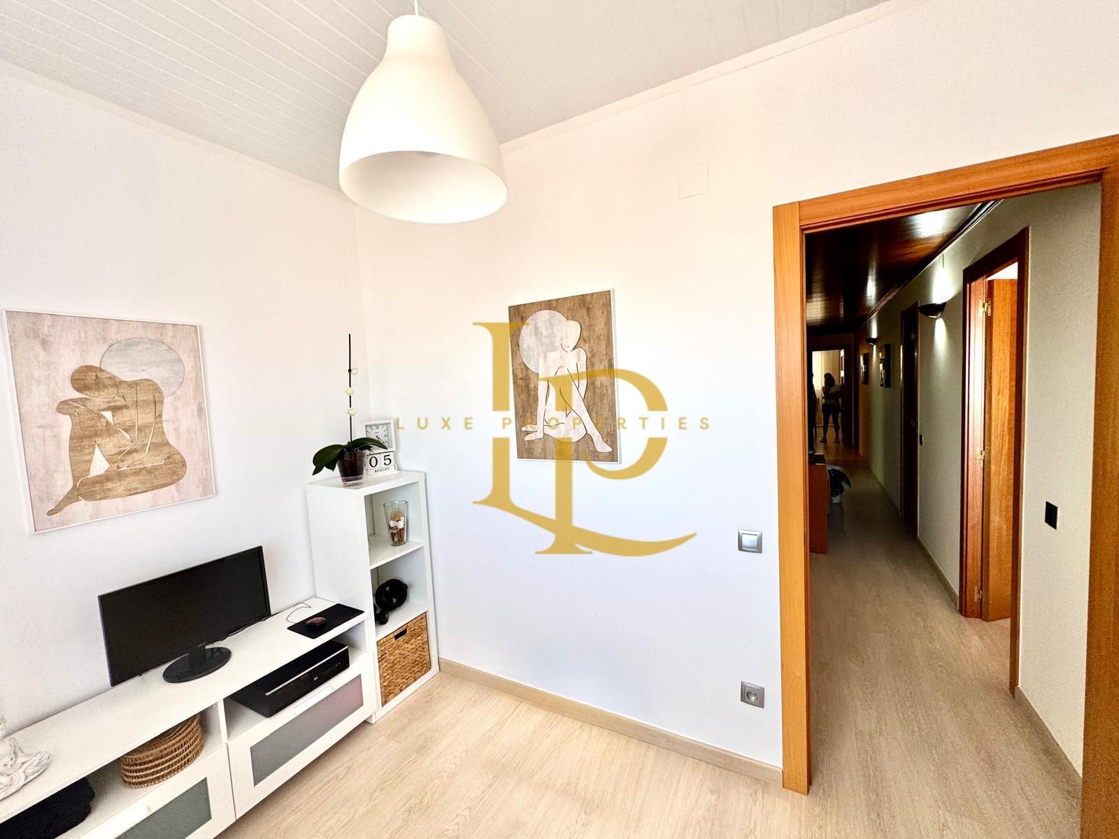Flat for sale in Rubí  with Heating, Parquet flooring and Balcony