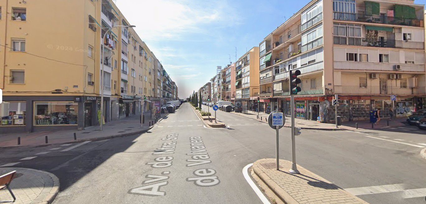 Exterior view of Premises for sale in  Madrid Capital