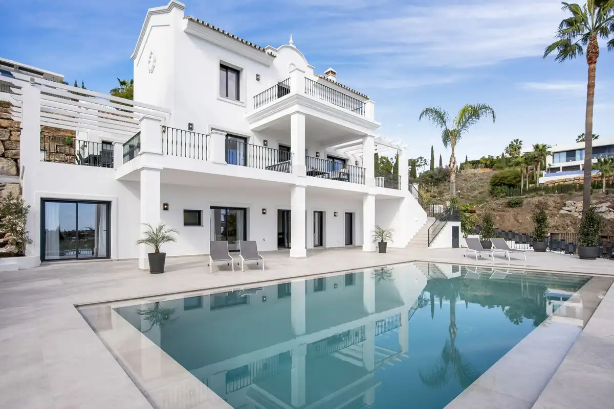 Villa mit Terrasse zum Verkauf in El Paraíso, imagen 2