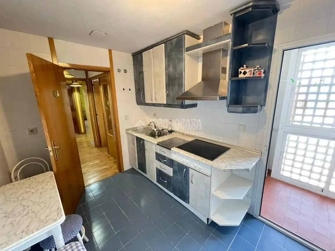 Cocina de Piso en venta en Arganda del Rey con Calefacción