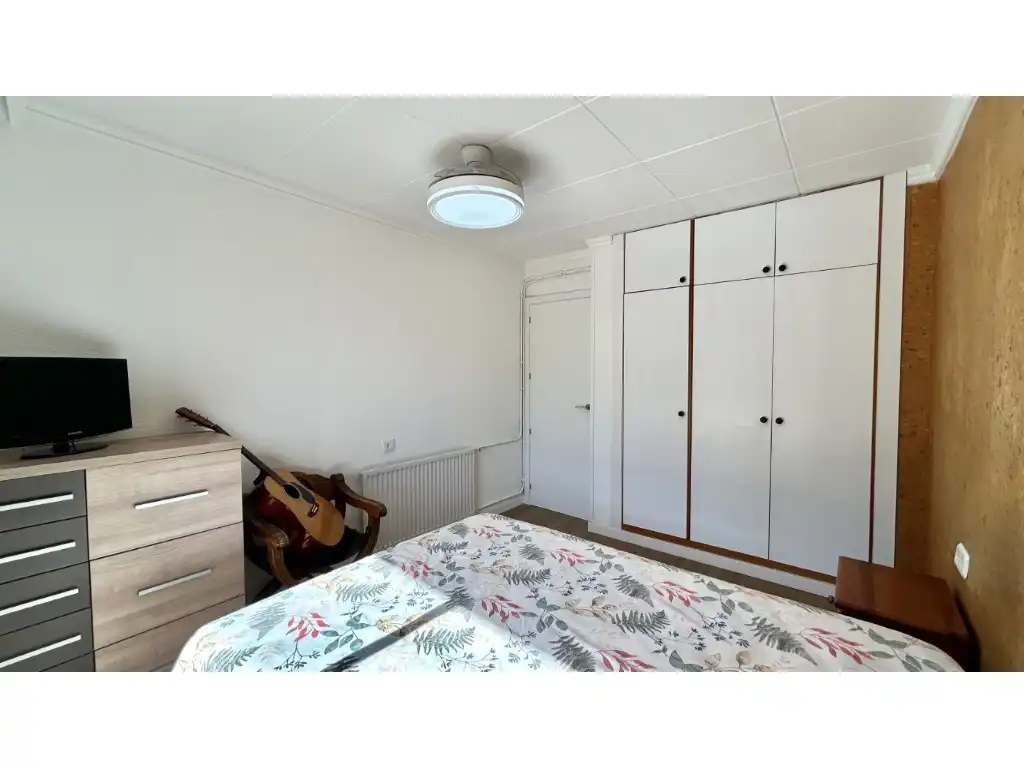 Schlafzimmer von Wohnungen zum Verkauf in Roses