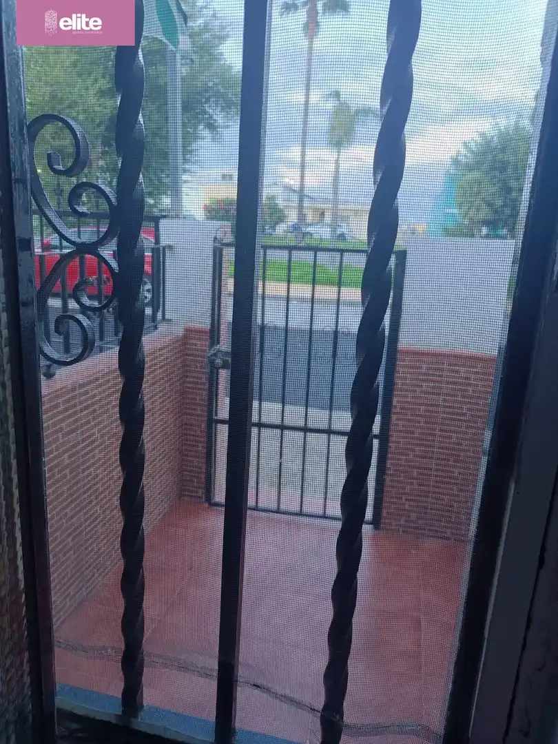 Houses for sale in Jerez de la Frontera  with Air Conditioner and Terrace