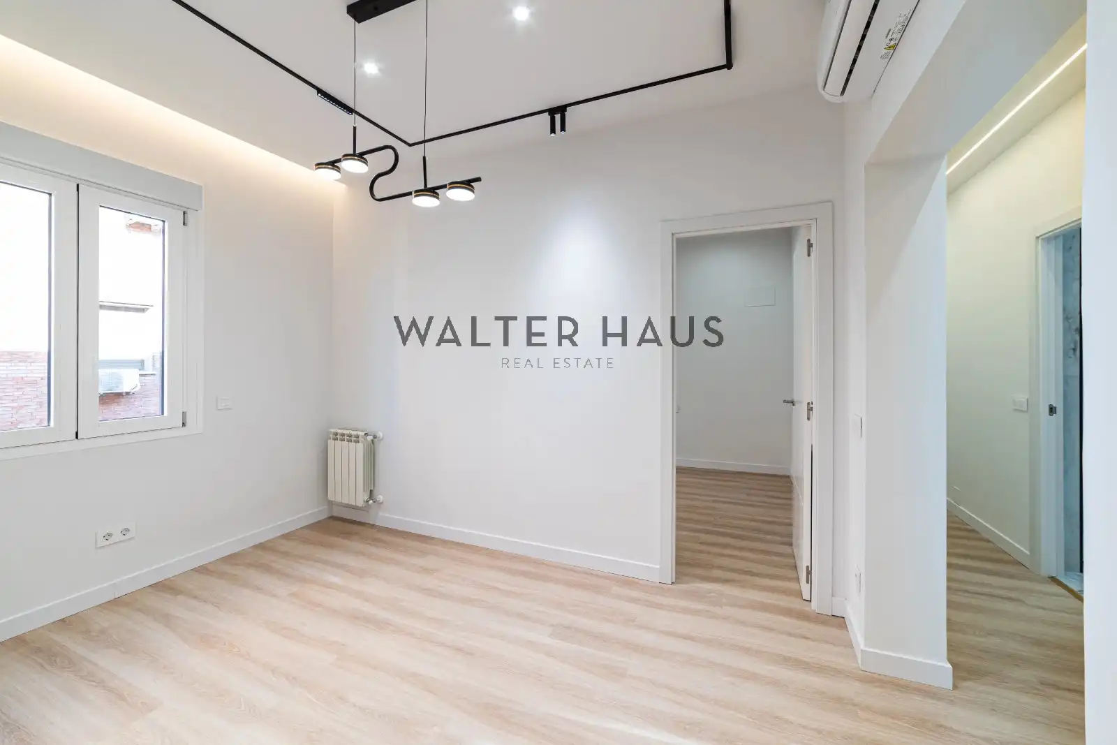 Flat for rent in Madrid  with Air Conditioner, Heating and Storage room