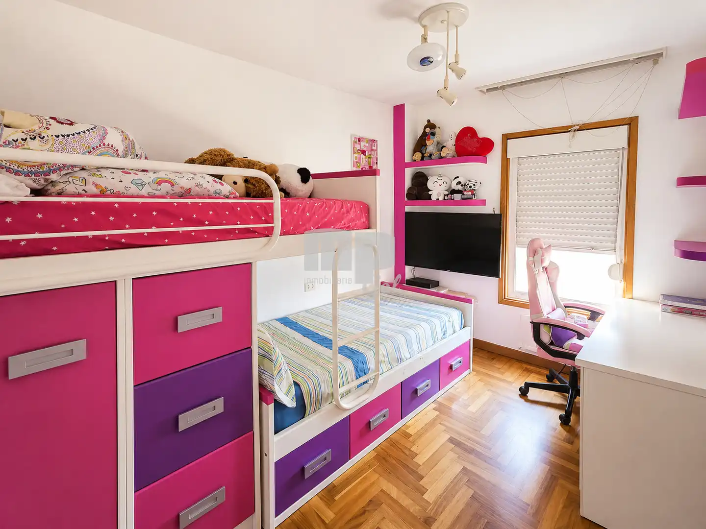Bedroom of Duplexes for sale in Vigo   with Heating, Storage room and Furnished