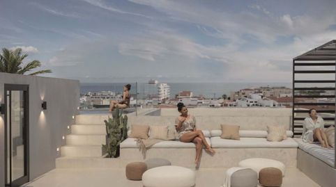 Foto 4 de Piso en venta en C. Ramón Gallud, Las Piscinas Naturales, Torrevieja