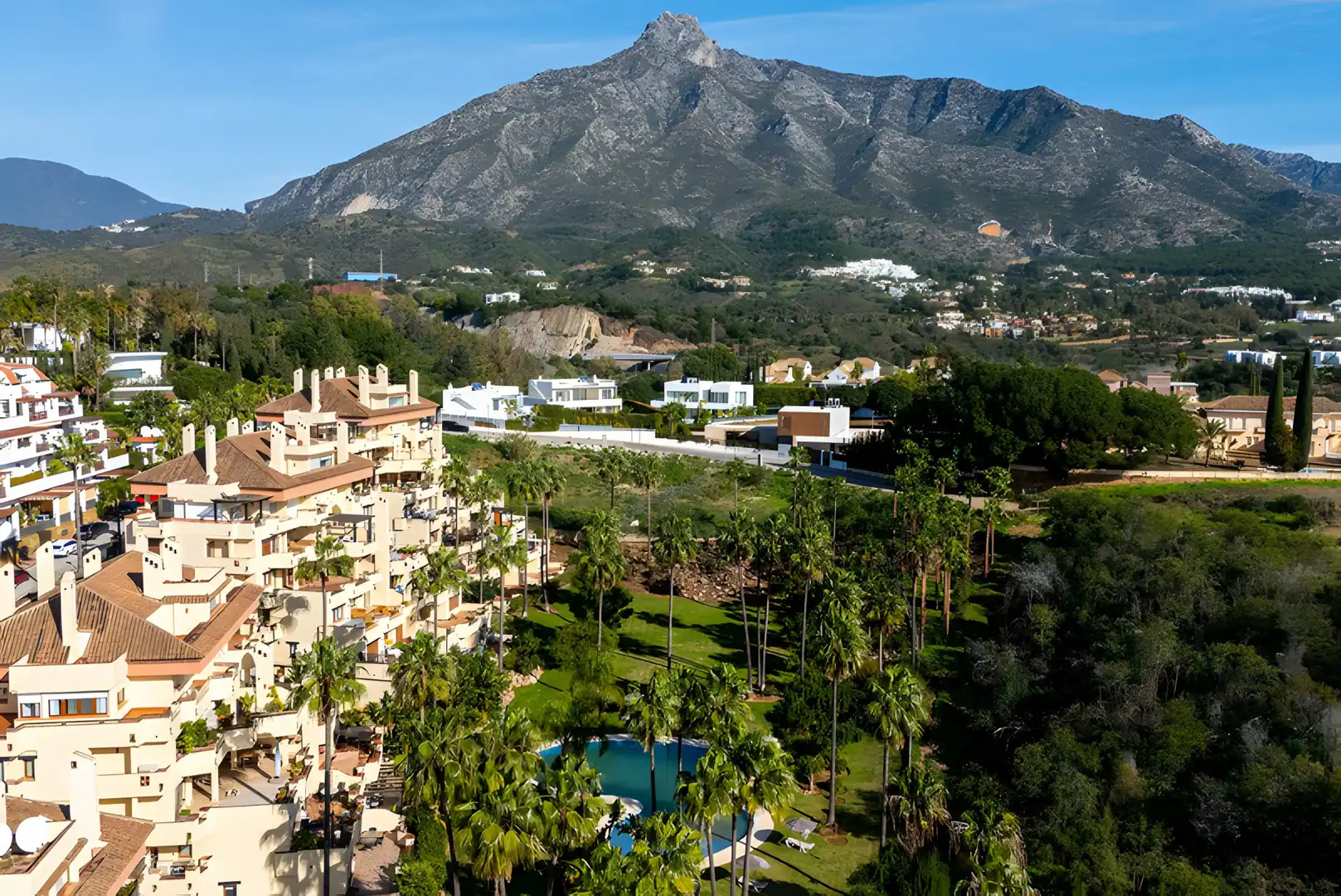 Apartament amb piscina en venda a Milla de Oro, imagen 24