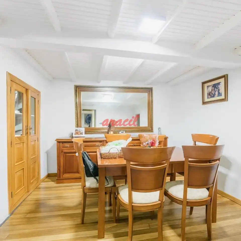 Comedor de Casa o chalet en venta en Coles con Calefacción, Jardín privado y Trastero