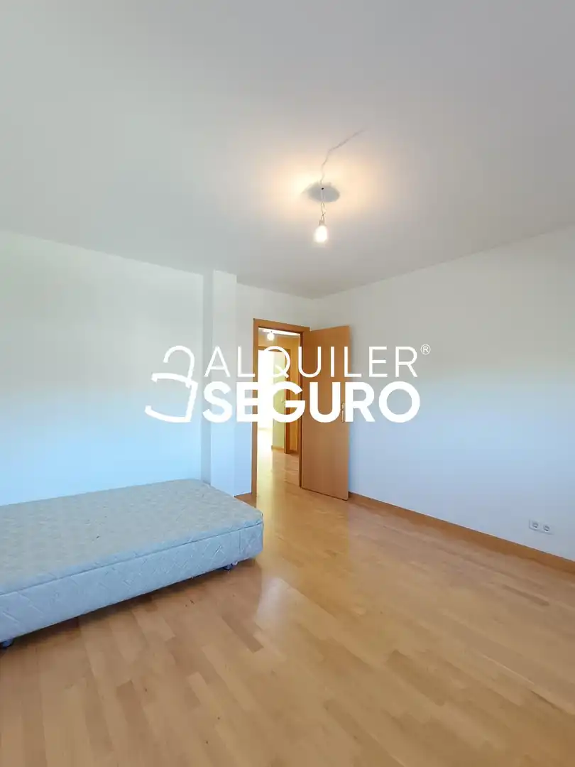 Dormitori de Casa o xalet de lloguer en Aranjuez amb Calefacció, Terrassa i Traster