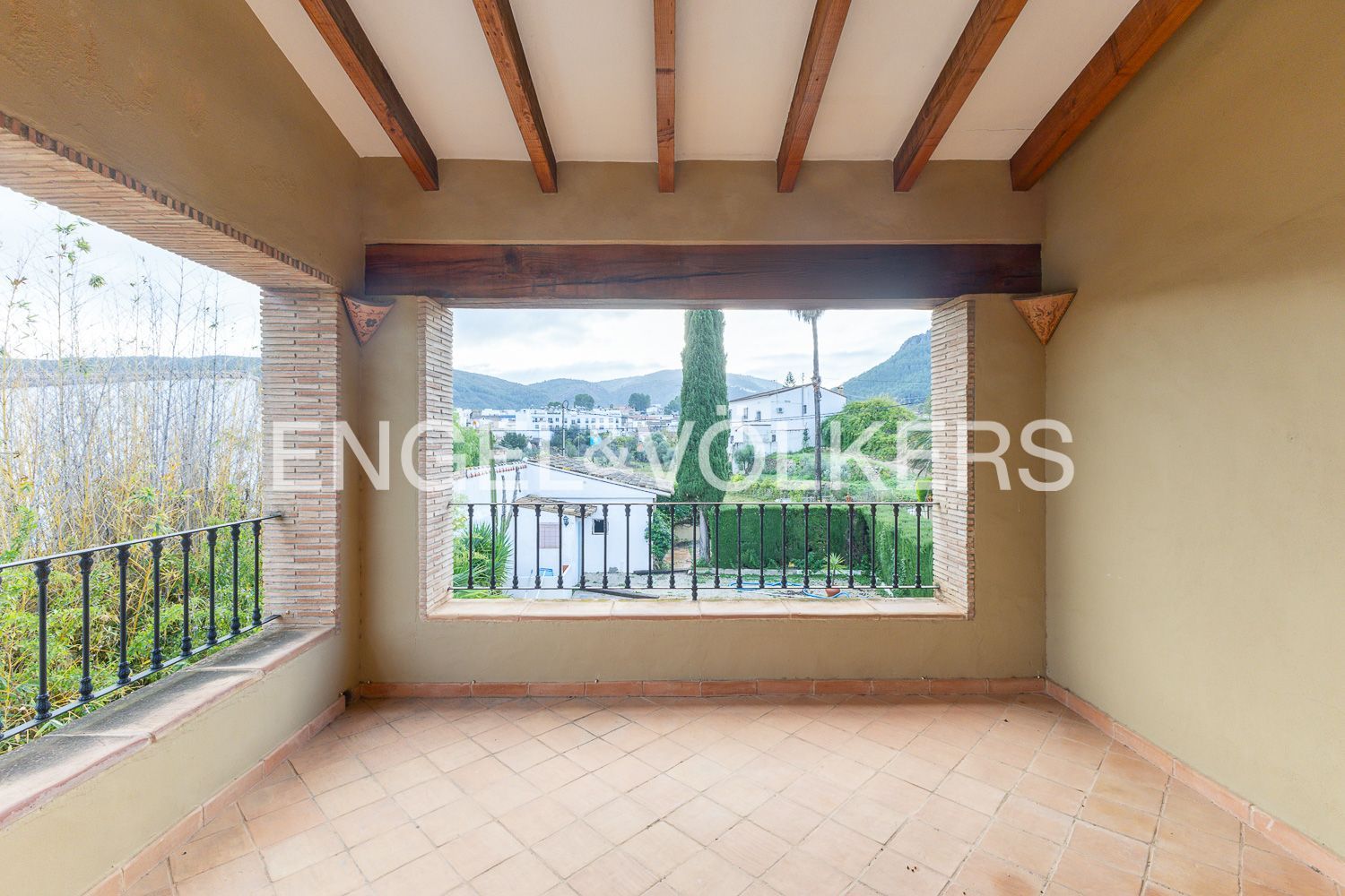 Terrace of House or chalet for sale in Orba  with Air Conditioner, Heating and Private garden