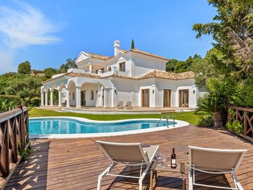 Xalet amb piscina en venda a Montemayor - Marbella Club