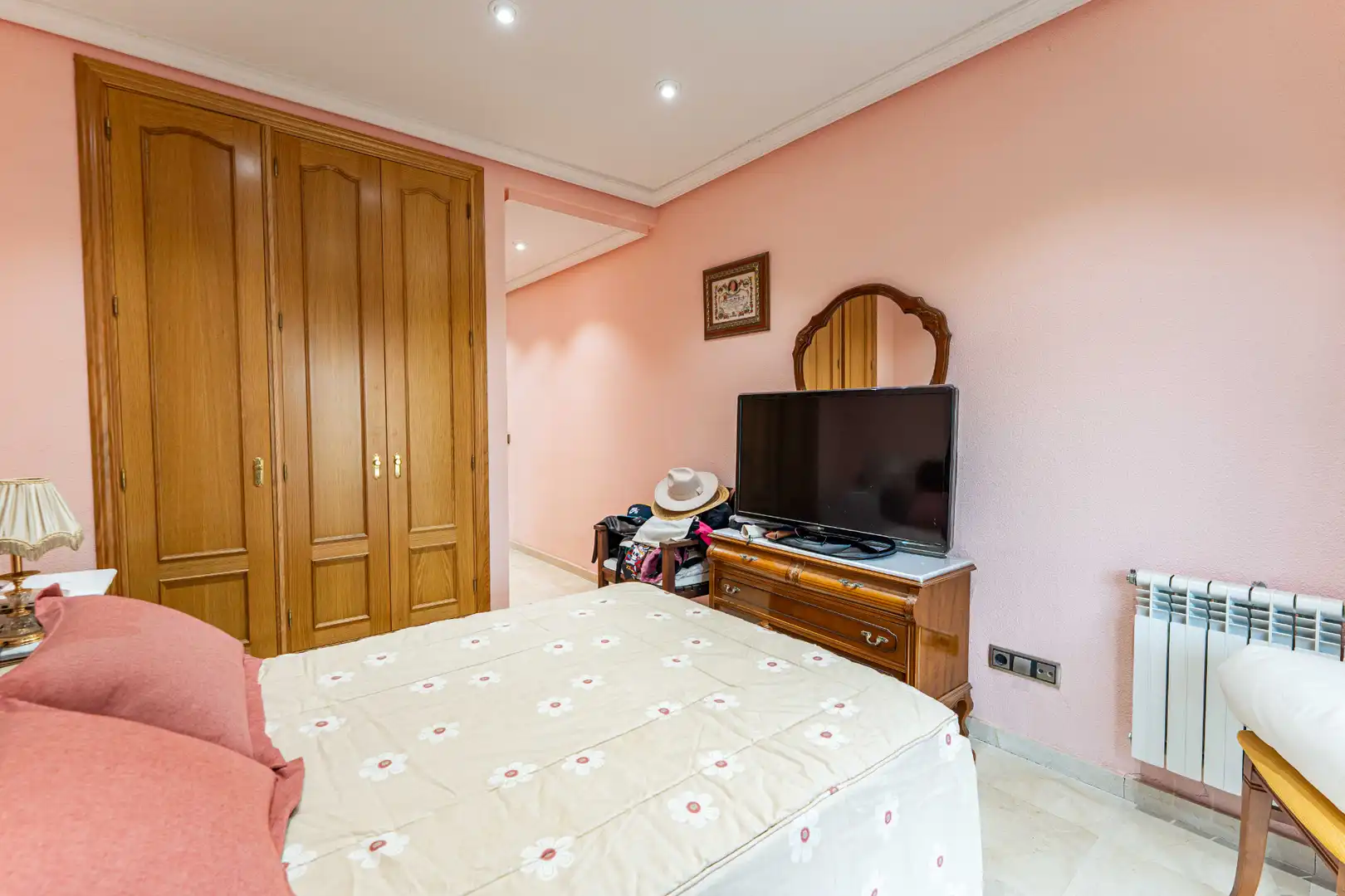 Dormitori de Casa o xalet en venda en Serranillos del Valle amb Aire condicionat, Calefacció i Jardí privat