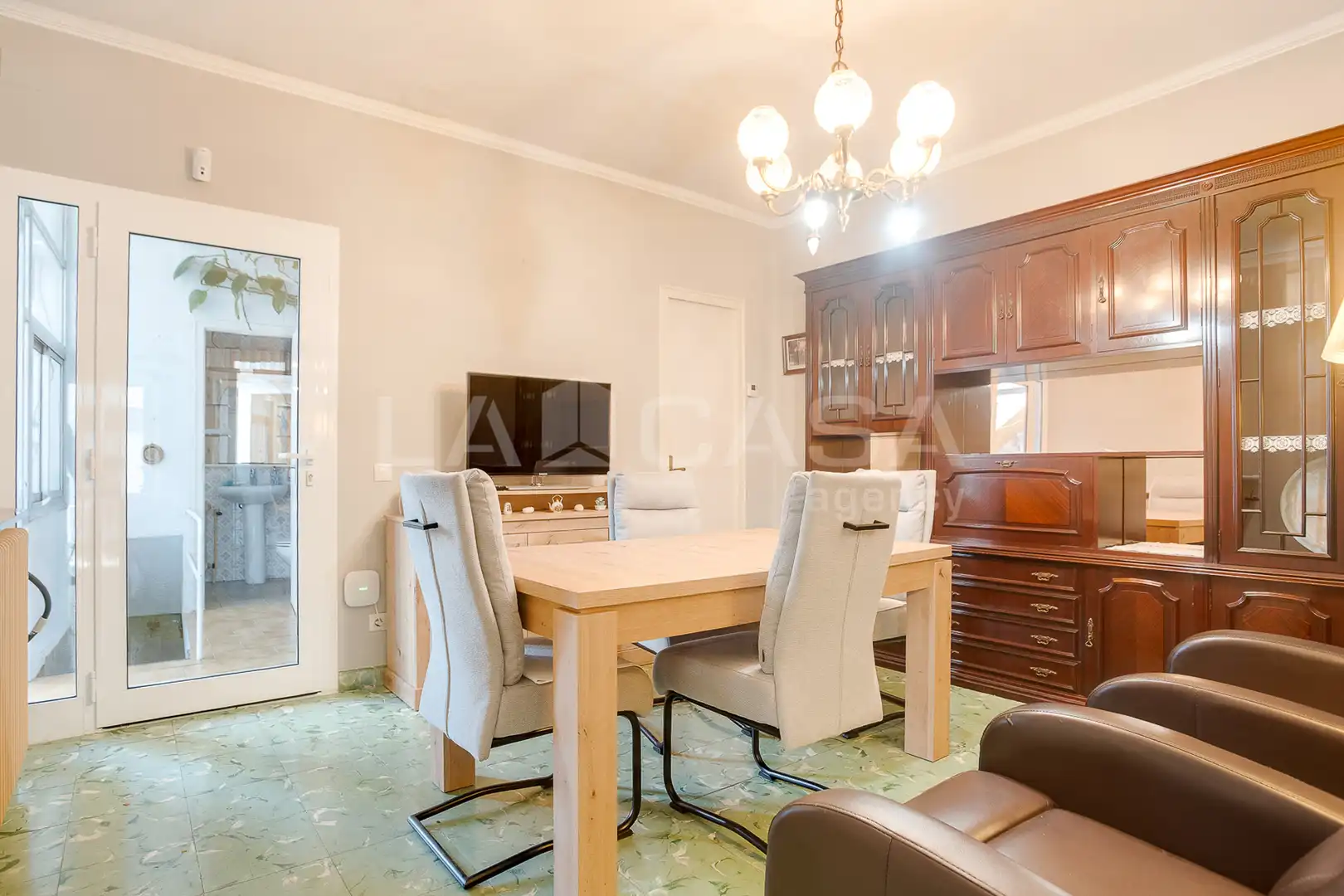 Comedor de Casa adosada en venta en Granollers con Calefacción, Terraza y Trastero
