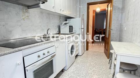 Foto 4 de Piso de alquiler en Calle Olivar, Centro, Madrid
