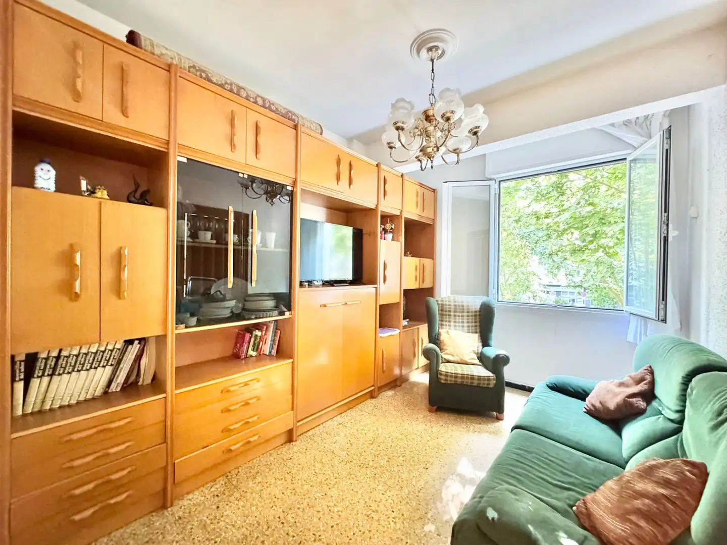 Living room of Flat for sale in Vitoria - Gasteiz  with Terrace and Storage room