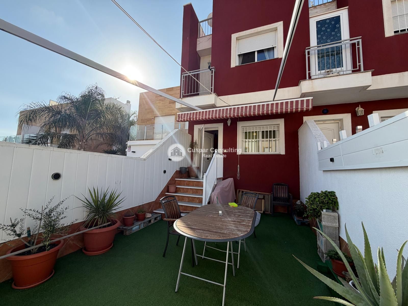 Terrassa de Casa adosada en venda en San Pedro del Pinatar amb Aire condicionat, Calefacció i Jardí privat