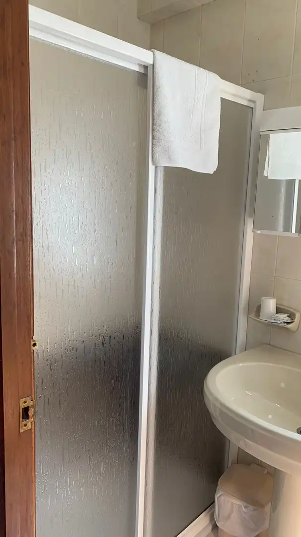 Bany de Casa o xalet en venda en Fisterra amb Moblat, Forn i Rentadora