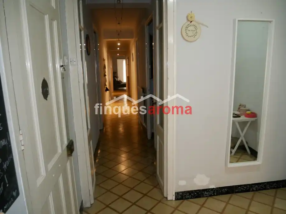 Casa amb terrassa en venda a Valls, imagen 3