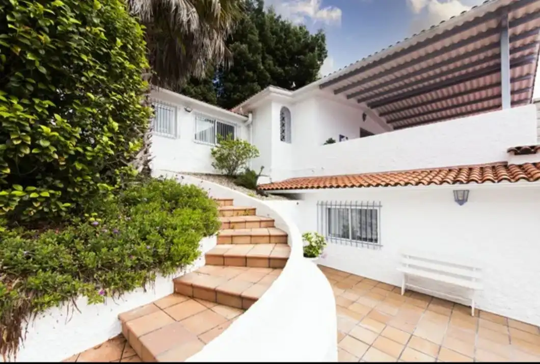 Casa o xalet de lloguer a Escalinata de Soutoxuste, Redondela