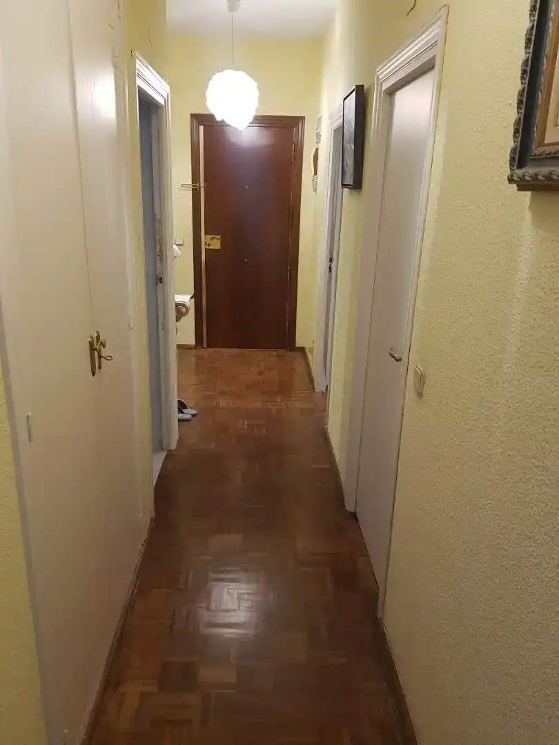 Piso en venta en  Madrid Capital con Balcón