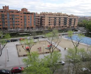 Exterior view of Apartment to rent in  Madrid Capital  with Air Conditioner