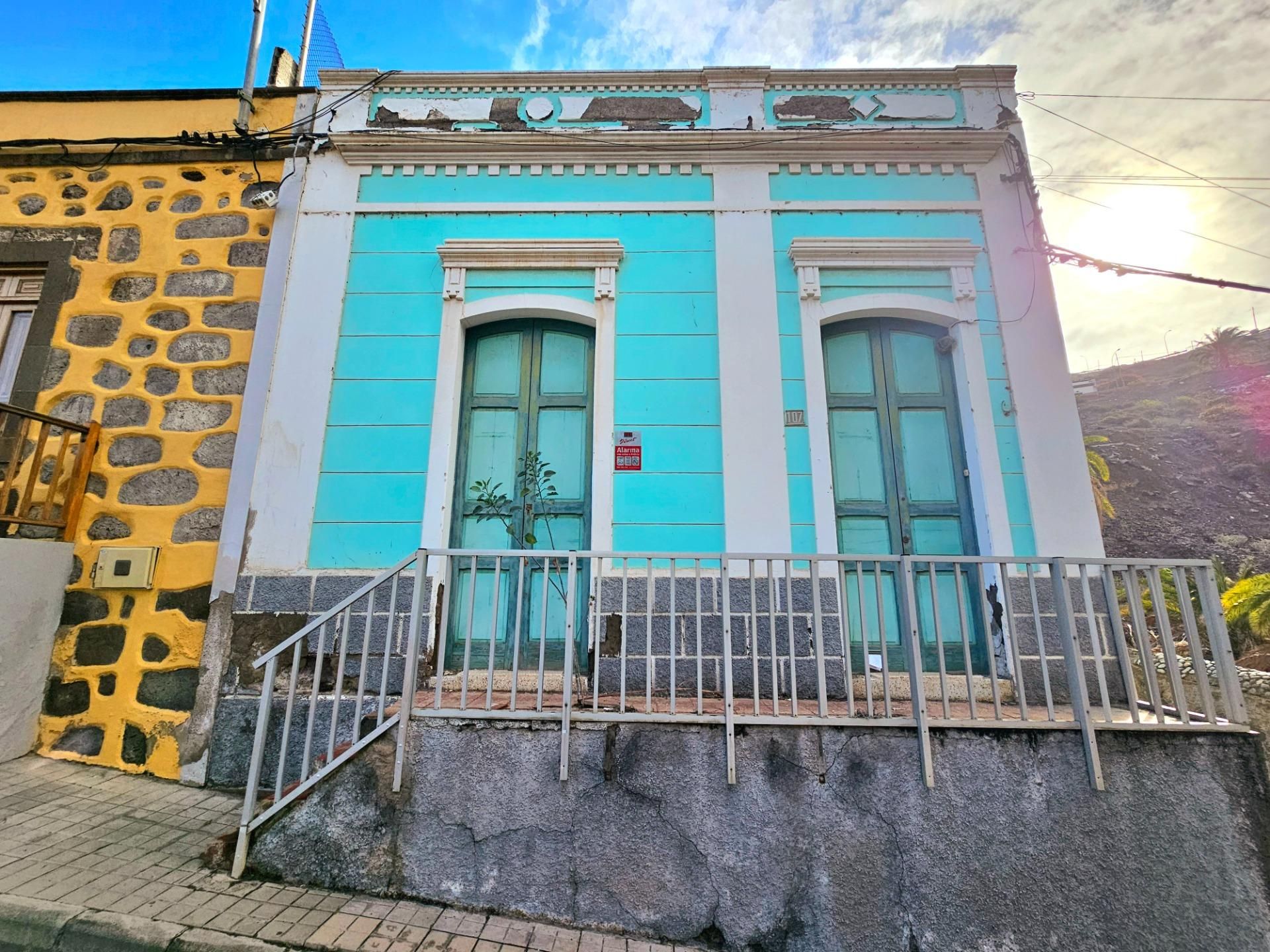 Vista exterior de Casa o xalet en venda en Las Palmas de Gran Canaria