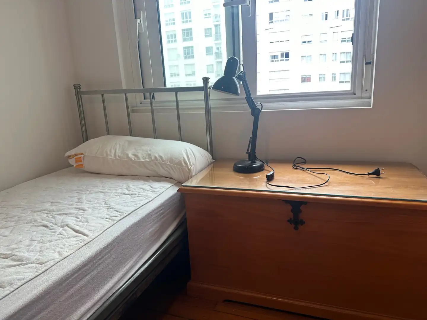 Bedroom of Flat for rent in Santiago de Compostela   with Heating, Parquet flooring and Furnished