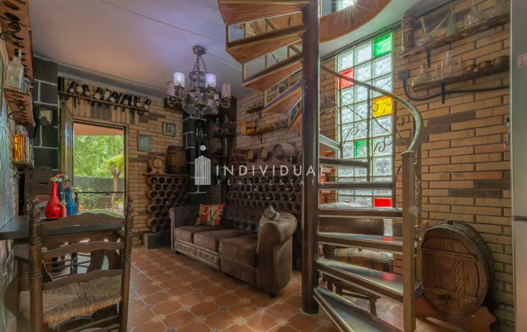 Casa o xalet en venda en Santa Eulàlia de Ronçana amb Aire condicionat, Jardí privat i Parquet