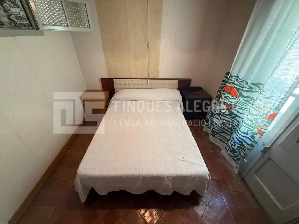 Dormitori de Casa o xalet en venda en La Pobla de Segur amb Balcó