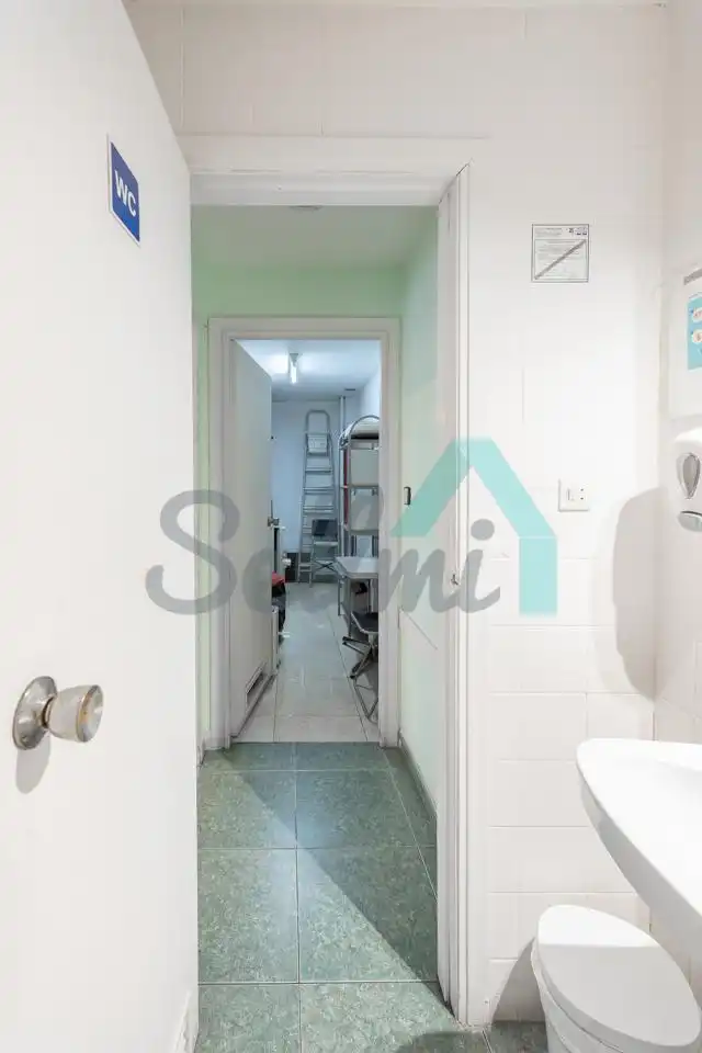 Local comercial de lloguer a Baldomero Fernández, imagen 16