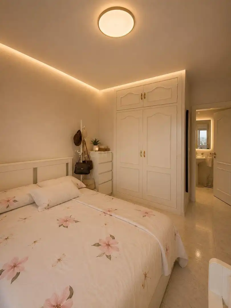 Habitación de Piso en venta en Marbella con Aire acondicionado, Piscina y Horno