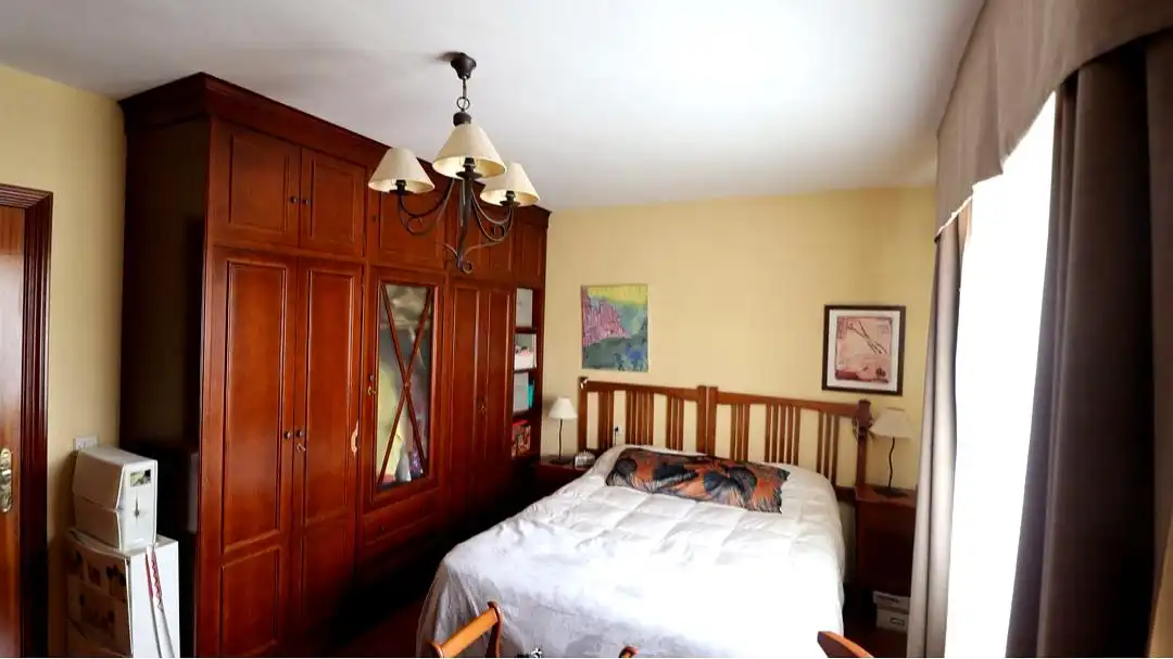 Habitación de Casa o chalet en venta en Badajoz con Aire acondicionado, Calefacción y Parquet