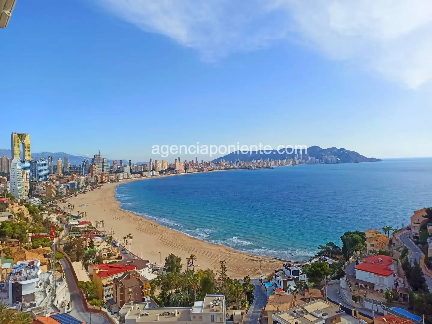 Vista exterior de Apartamento de alquiler en Finestrat con Aire acondicionado, Terraza y Amueblado