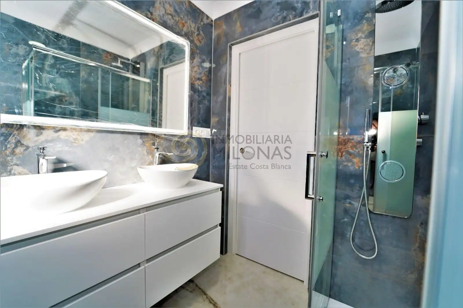 Baño de Casa o chalet en venta en La Nucia con Aire acondicionado, Jardín privado y Terraza