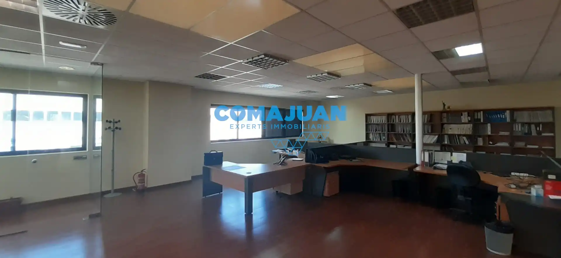 Nave industrial en venta en Argentona