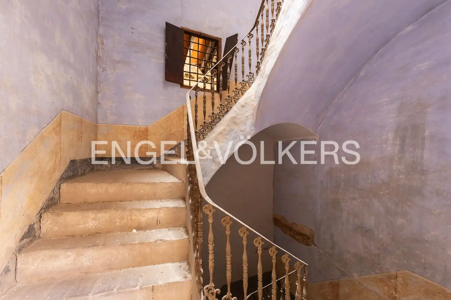 Houses for sale in Sueca  with Heating, Terrace and Balcony