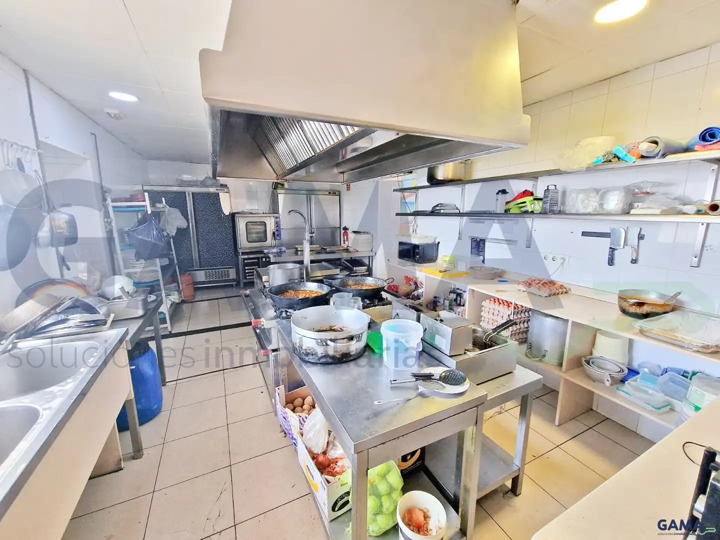 Business premises for sale in Casc Urbà, imagen 3